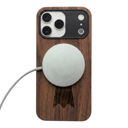 Baslerstab Eden Case aus Nussbaumholz für das iPhone 17 Pro Max mit MagSafe